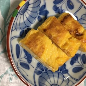 簡単♪お弁当おかずの定番♪砂糖だけ♪甘いたまご焼き